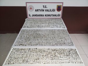 Artvin’de 4 bin 45 sikke ele geçirildi