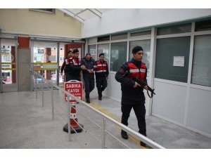 Otoyol şantiyesinden akaryakıt çalan şahıs film gibi operasyonla yakalandı