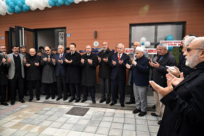 Malazgirt Emekliler Lokali ve Muhtarlık Ofisi açıldı