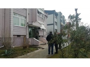 Hasta bakmaya gittiği evde ölü olarak bulundu