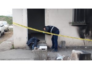 Depoda ölü bulundu