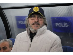 Mustafa Reşit Akçay: “Maçın başından sonuna kadar dikkatimiz yüksekti”