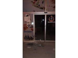 Mersin’de sağlık merkezine molotoflu saldırı