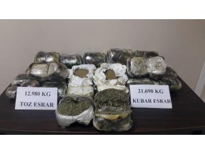 Otomobilde 33 kilo esrar ele geçirildi