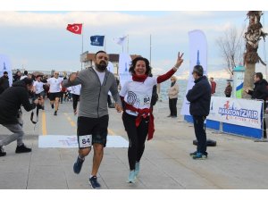 ‘Sevdiğine Koş’ yarışmasına İzmir’de büyük ilgi