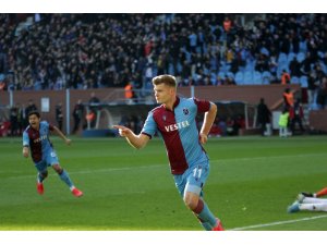 Süper Lig: Trabzonspor: 1 - Sivasspor: 0 (Maç devam ediyor)