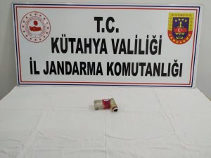 Kütahya’da uyuşturucu madde bulundurmak suçu iddiasıyla 1 kişi gözaltına alındı