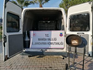 Hunilerle yakıt aktarımı jandarmaya takıldı