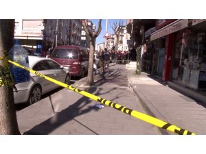 Bahçelievler’de silahlı kavga: 1’i ağır 3 yaralı