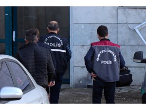 GÜNCELLEME - Düzce'de eşini bıçakla öldürdüğü öne sürülen zanlı tutuklandı