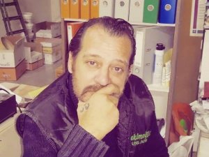 Kazada ağır yaralanan Antalyalı gazeteci yaşam mücadelesini kaybetti