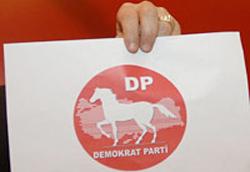 ETÖ Demokrat Parti'yi dağıtıyor