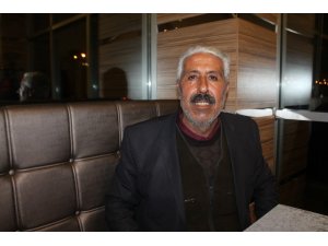 Diyarbakır’da evlat nöbeti tutan baba Melik Aslan evladına kavuştu