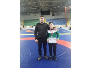 Sinoplu sporcudan büyük başarı