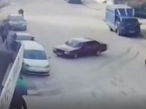 Trafikte drift kaza ile sonuçlandı