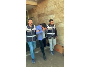 "FETÖ’ye para gönderdin" diyerek 48 bin TL dolandırdılar