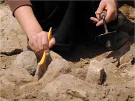 Höyük'te 4 bin yıllık mühür çıktı