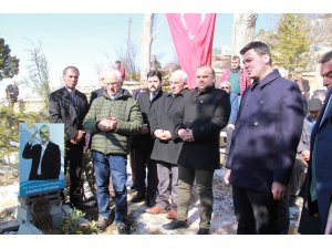 Fikret Ünlü mezarı başında anıldı