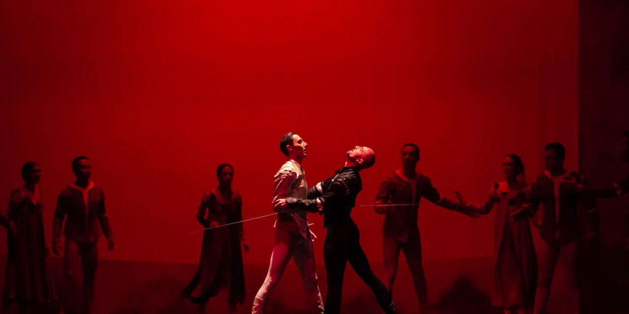 Antalya Devlet Opera ve Balesi "Romeo ve Juliet"i bu sezon son kez sahneledi