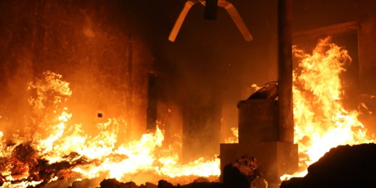 Esad rejimi ve Rus savaş uçakları İdlib’i vurdu: 3 ölü, 9 yaralı
