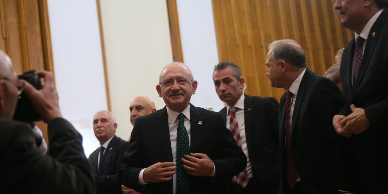 Kılıçdaroğlu: “Gençler dünyayı bizden daha iyi sorguluyorlar"