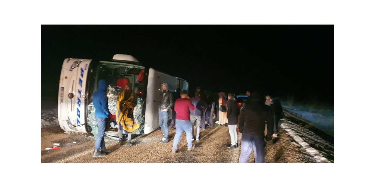 Kayseri’de yolcu otobüsü devrildi