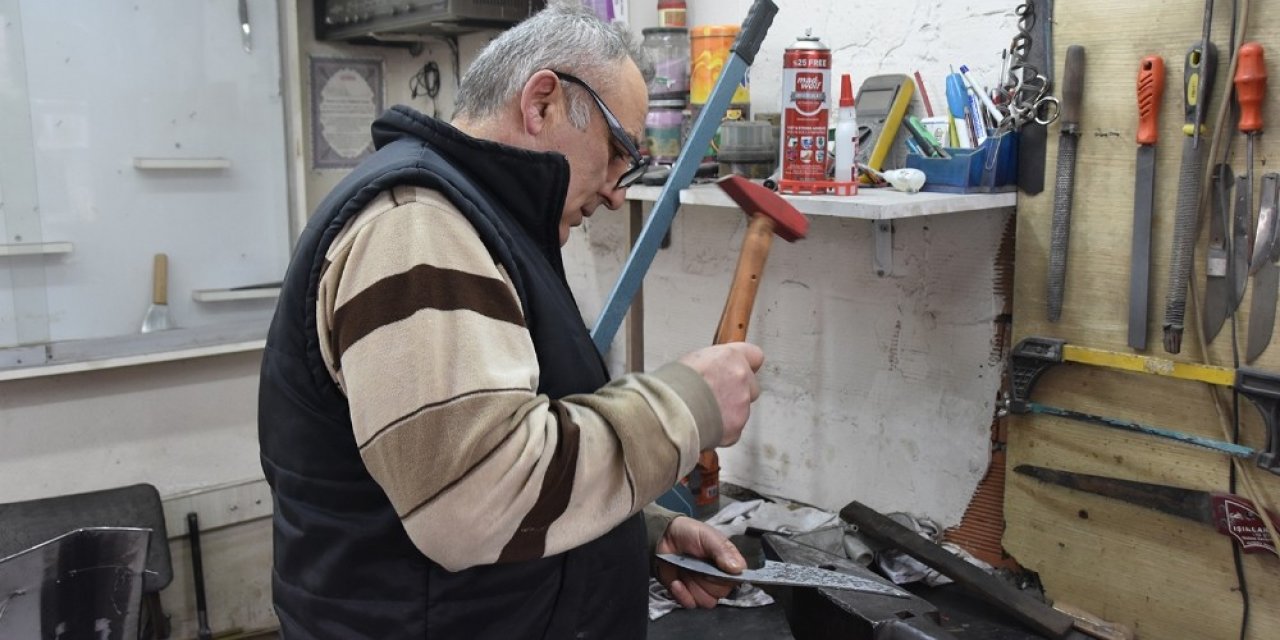 3 kuşaktır bıçak üretiyorlar