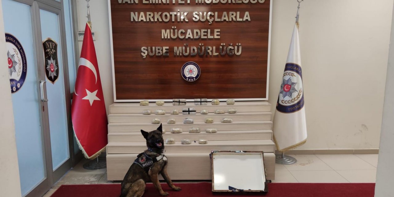 Van'da yolcu otobüsünde 7 kilogram eroin ele geçirildi