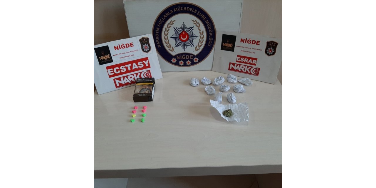 Uyuşturucu satıcısı 2 kişi gözaltına alındı