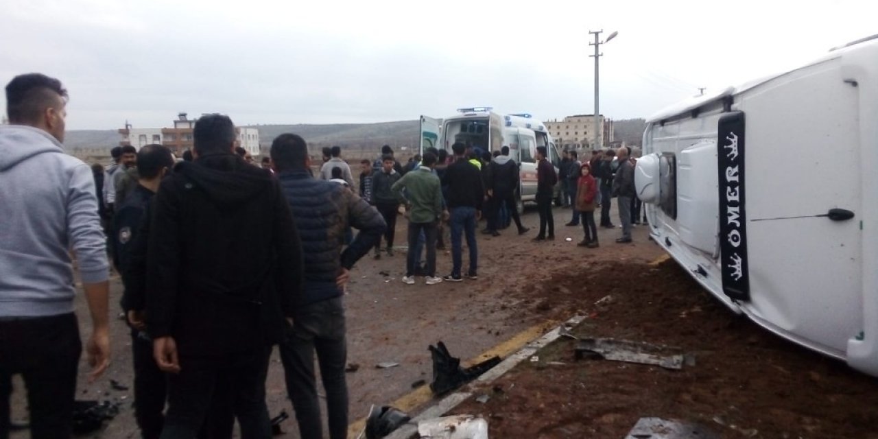 Midyat’ta trafik kazası: 2’si ağır 4 yaralı