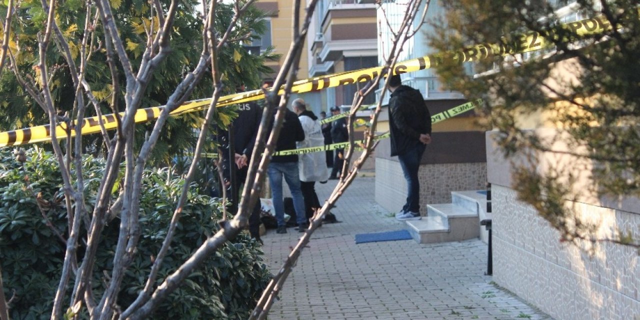 7. kattan düşen adam hayatını kaybetti
