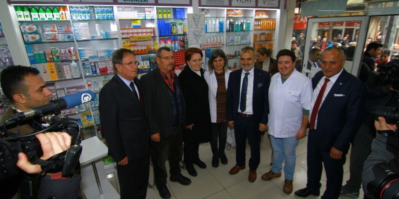 İYİ Parti Genel Başkanı Akşener Uzunköprü’yü ziyaret etti