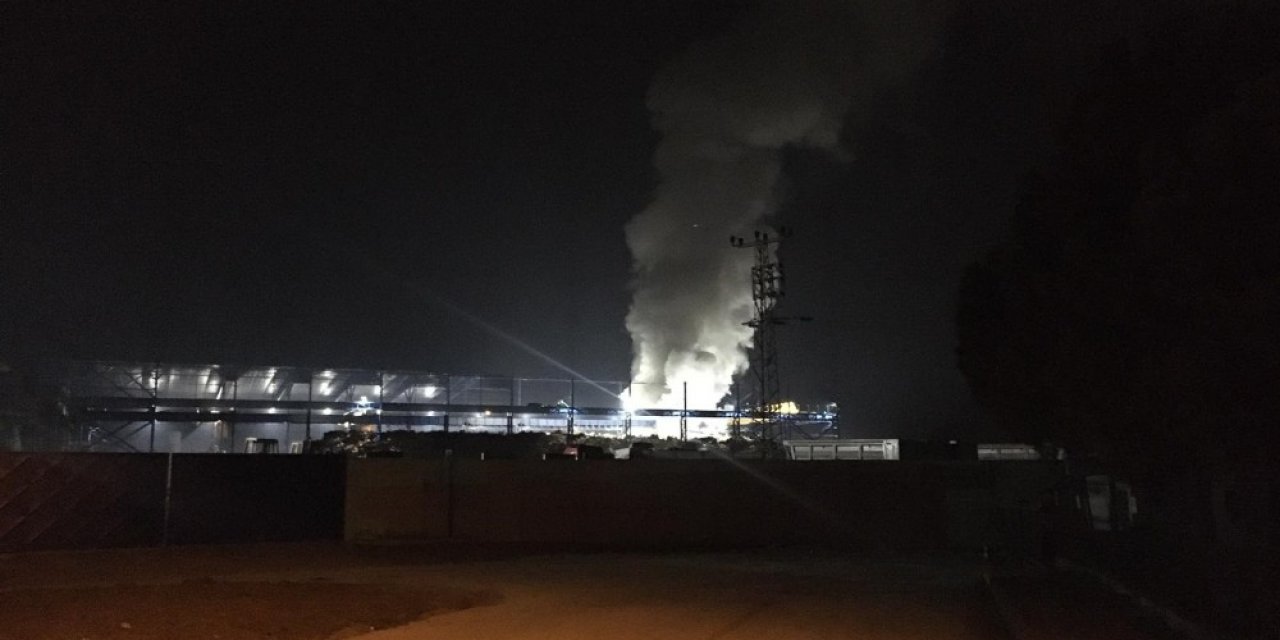 Bartın’da fabrika deposunda yangın
