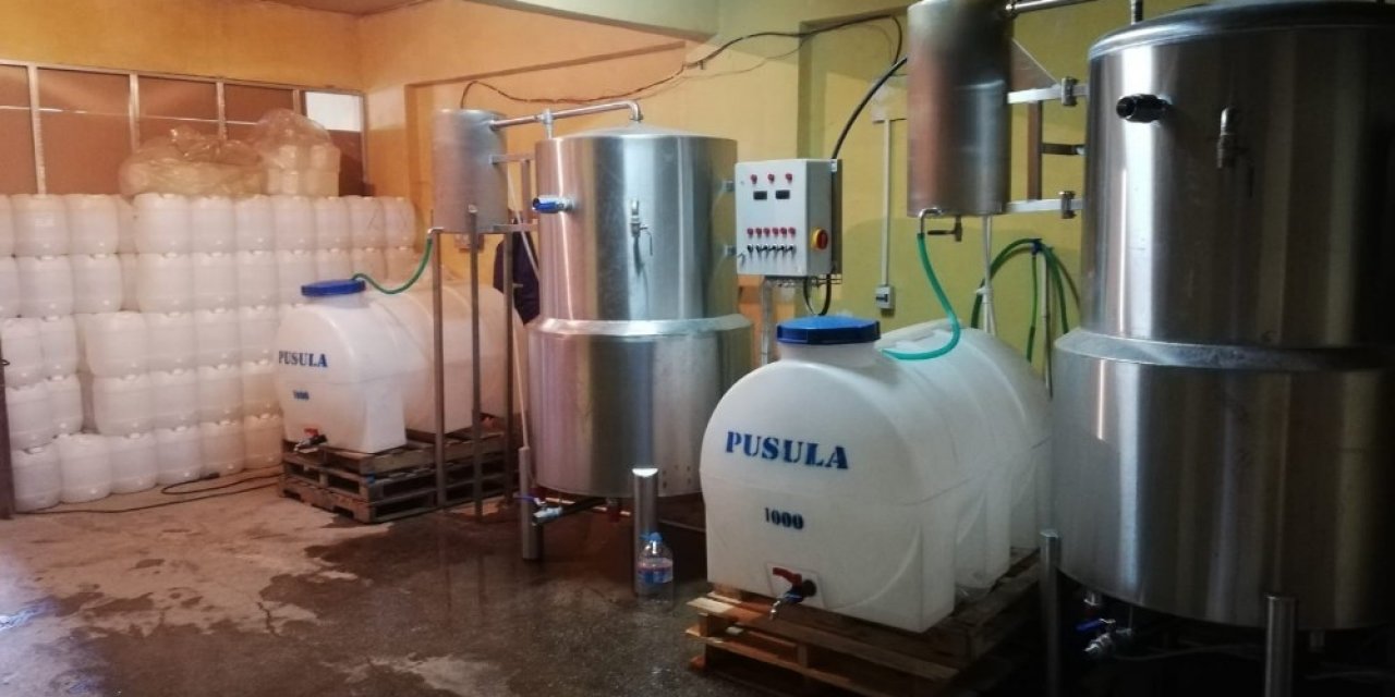 Ankara’da 5 ton sahte içki ele geçirildi