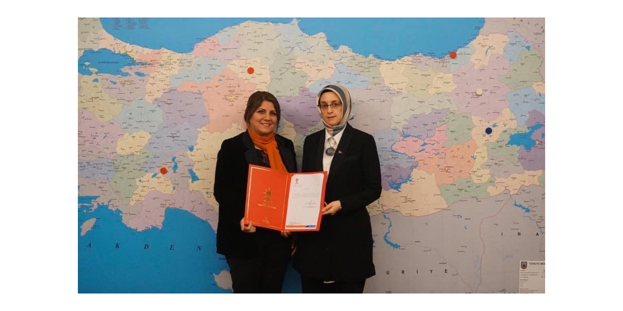 AK Parti Bilecik’te yeni kadın kolları başkanı belli oldu