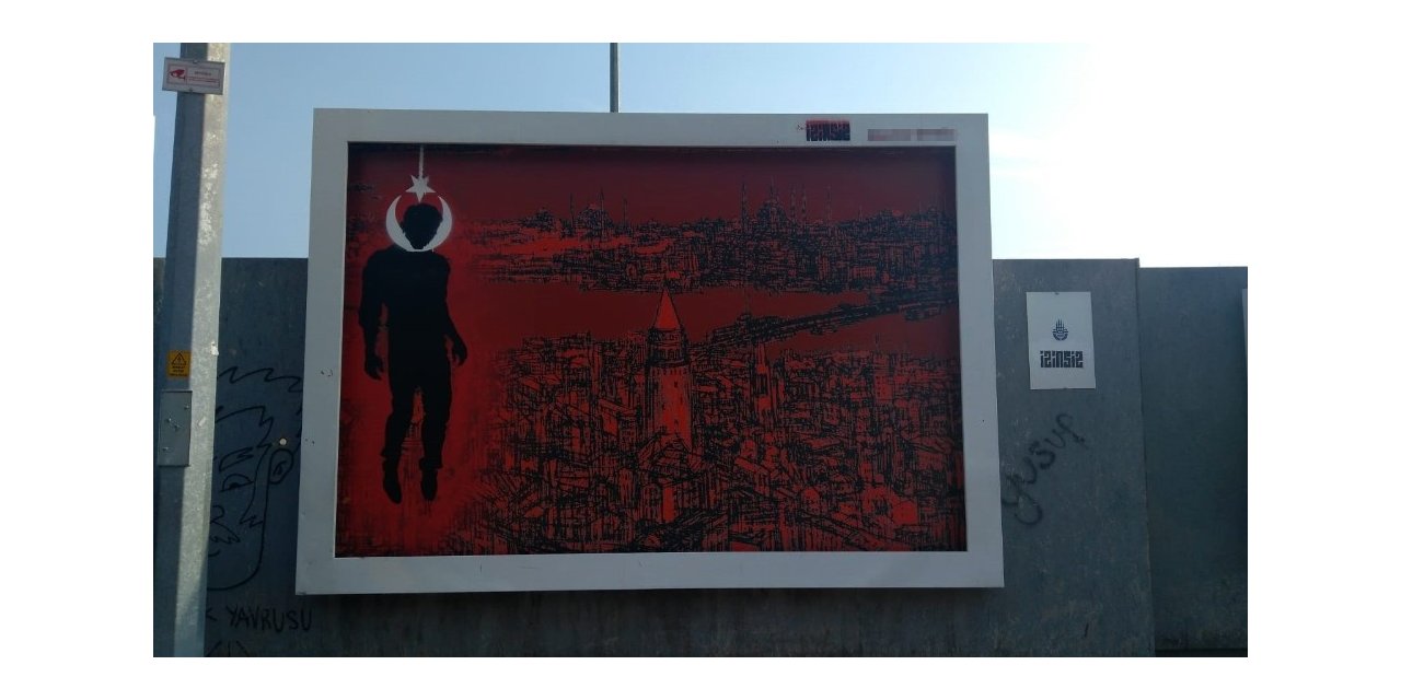 Reklam panosundaki figürle ilgili biri İngiltere vatandaşı 6 kişi gözaltında