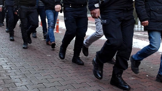 9 ilde komiser yardımcılığına geçiş sınavı operasyonu! 10 gözaltı