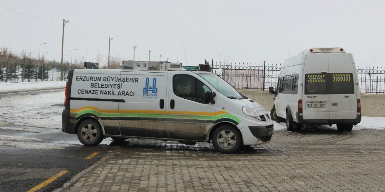 Didem’in cansız bedeni Adli Tıp Kurumuna getirildi