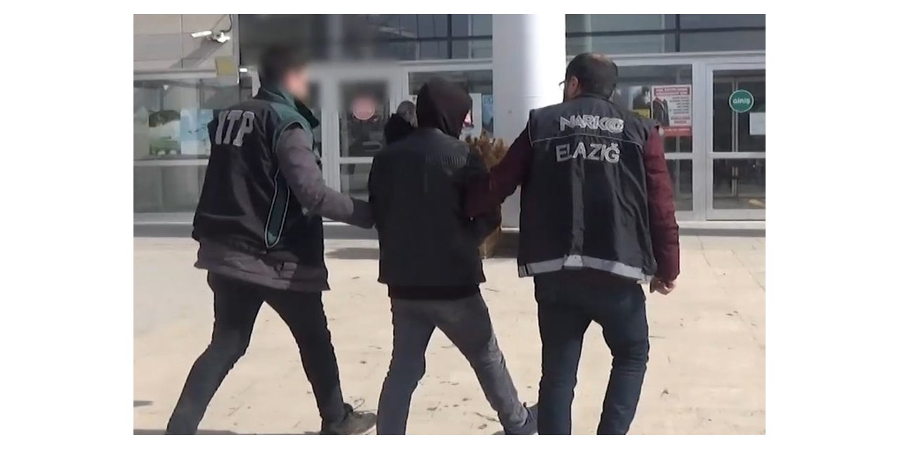 Yüzlerce uyuşturucu hap ile yakalandı, tutuklandı