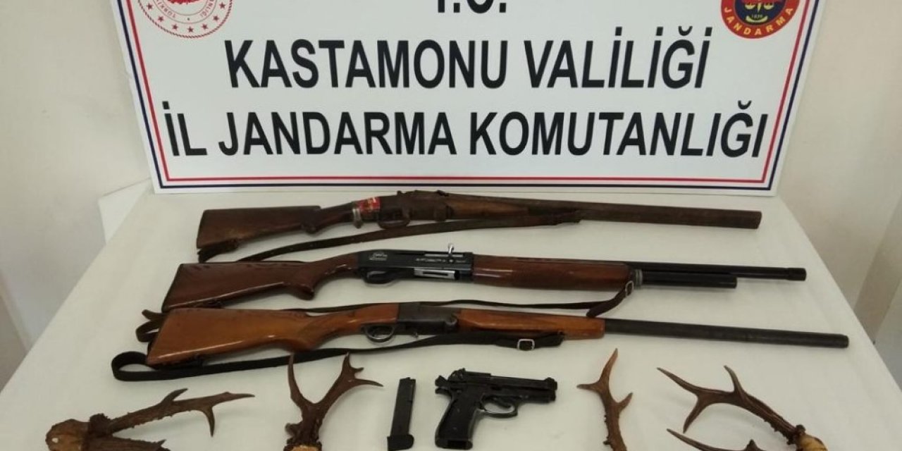 Jandarma ekiplerinden Karaca ve kaçak silah operasyonu