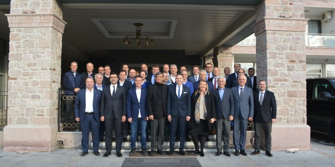 Balıkesir ticaretinin kalbi Ayvalık’ta attı