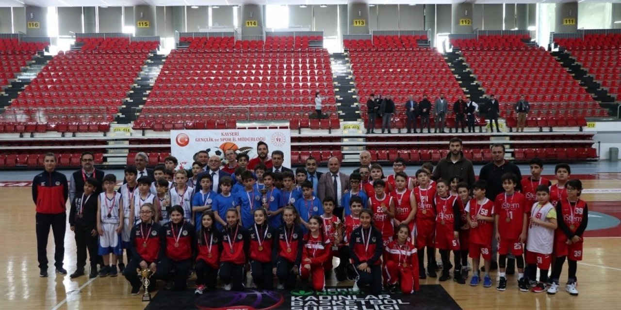 Okullar arası Küçükler Basketbol İl Birinciliği müsabakaları tamamlandı