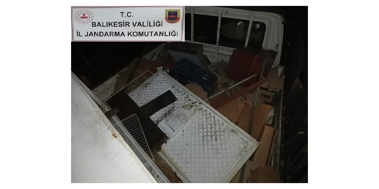 İnşaattan kalıp demiri çalan şahıs jandarmadan kaçamadı