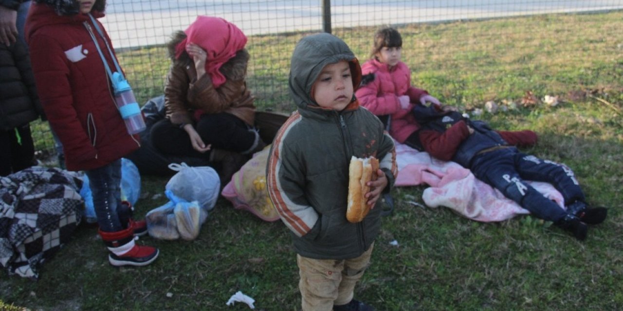 Göçmenleri "Avrupa’ya götürüyoruz" diye Adana’ya getirdiler