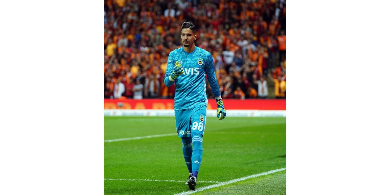 Altay: 26 - Muslera: 16