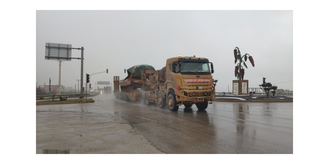 Suriye sınırına tank sevkiyatı