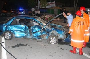 Yasak yerde ''U'' dönüşü: 4 yaralı
