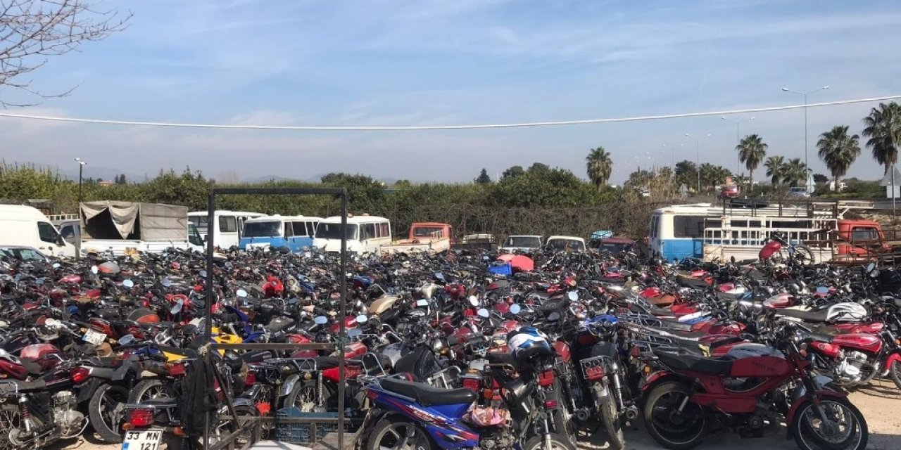 Otoparka bırakılan motosikletleri hurda diye satmışlar