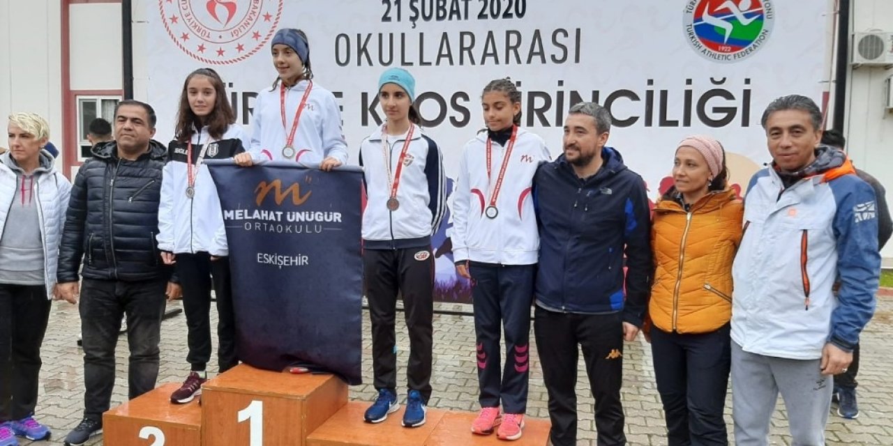 Ceyda Melek Pınar Türkiye ikincisi oldu