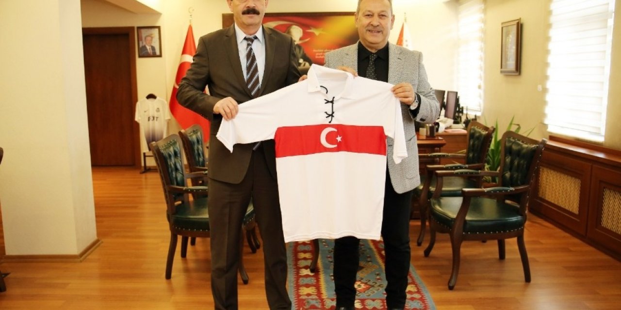 TÜFAD Afyonkarahisar Şubesi’nden İl Emniyet Müdürü Temiz’e ziyaret